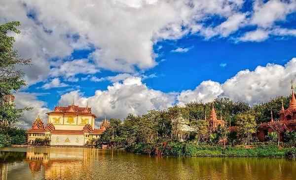 {賭波}(云南旅游西双版纳线路)